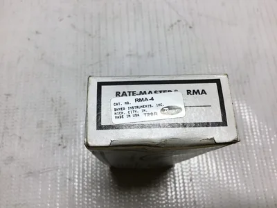 Dwyer RMA-4 Rate-Master Variable Area Flow Meter 100PSI Max Press 0-5 SCFH Air