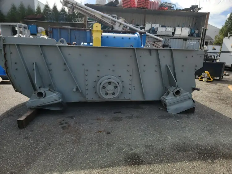 Used DEISTER _UNKNOWN_ Rectangular Screeners British Columbia CA | Lenmark #452671