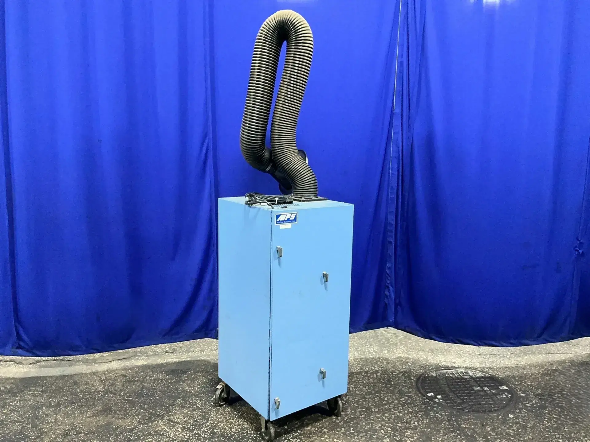 Used 1993 AIRFLOW SYSTEMS MINIPACLTK Dust Collectors Ohio US | HGR 24 #1329569