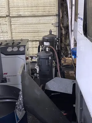 Used 2014 HAAS EC-1600 Horizontal Machining Centers Illinois US | Machinery Marketing International #1362730