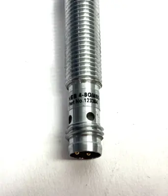 USED PEPPERL+FUCHS INDUCTIVE SENSOR 4MM QUASI FLUSH 123384