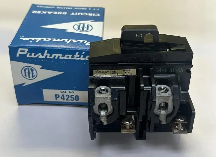 New | in-Stock ITE P4250 Miscellaneous Equipment (Electrical & Power) | Surplus Asset Holdings #1198557