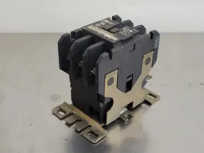 USED EATON C25DND330