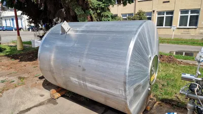 Hoeksma & Velt 6,000 Litre Stainless Steel Tanks | Perry Equipment (7)
