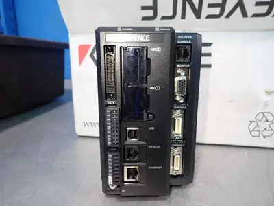 NEW KEYENCE XG7002