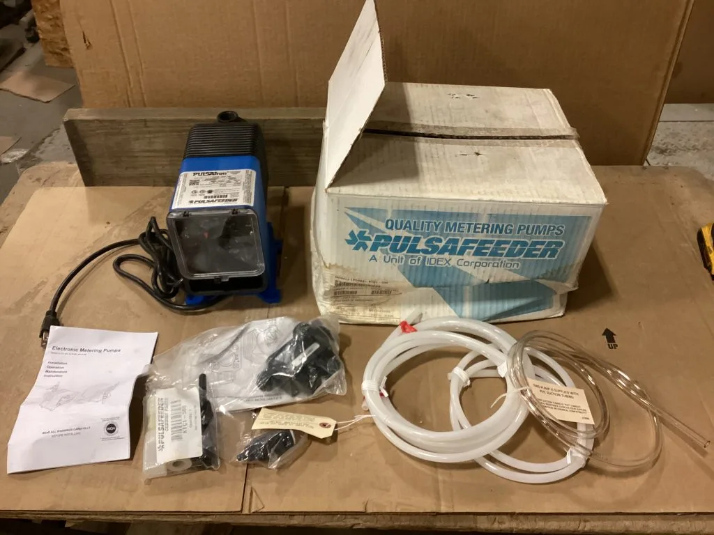 Pulsafeeder PULSAtron LPG4SA-KTC1-500 Metering Pump 150psi 42gpd -NIB