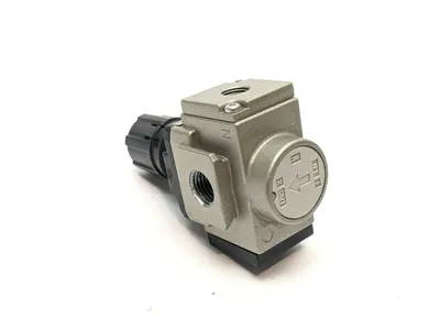AR20K-N02-1Z | SMC  Pneumatic Air Pressure Regulator - Used