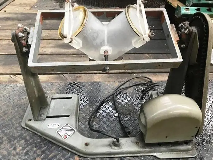 Used PATTERSON KELLEY PLASTIC TWIN SHELL BLENDER LB 3384 Agitators, Blenders, Mixers | P & K Equipment Inc. #466457