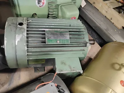 LINCOLN 215T A.C. Motors | ESS Industrial Equipment Sales (1)