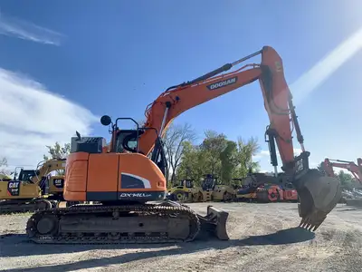 Used 2017 DOOSAN DX140 LCR-5 Crawler Excavators | Abele Tractor #1342774