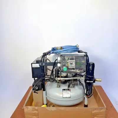USED Jun-Air Jun-Air Compressor Model 6