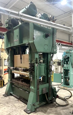 USED 1980 MINSTER MINSTER E2-200-72-42 PRESS