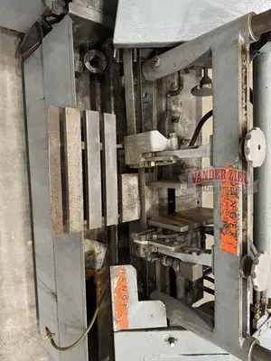 Used W.F. WELLS W-9 HORIZONTAL SAW Horizontal Band Saws Michigan US | Vander Ziel Machinery Sales #482872