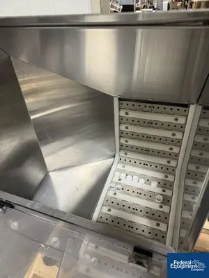 USED Inline Filling Systems Inline Filling Systems Capper, Model Computorque Inline Capper