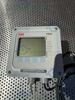 USED ABB TB82PH1010010 CONDUCTIVITY TRANSMITTER 4-20 MA W/ SENSOR