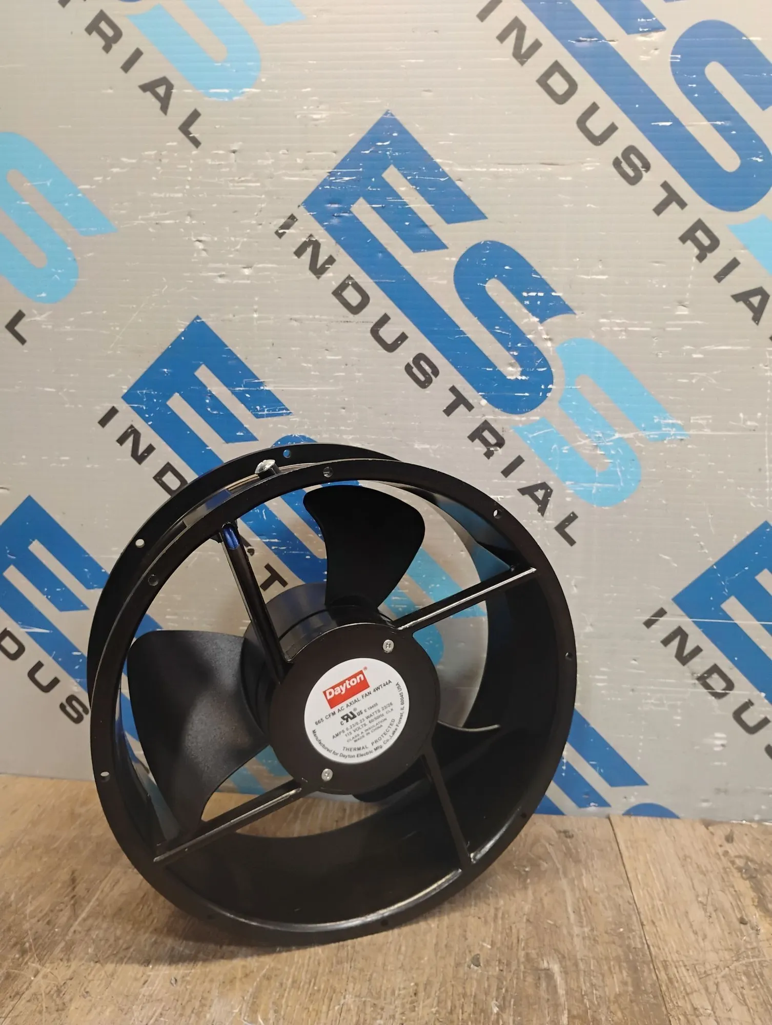 USED DAYTON 4WT44A