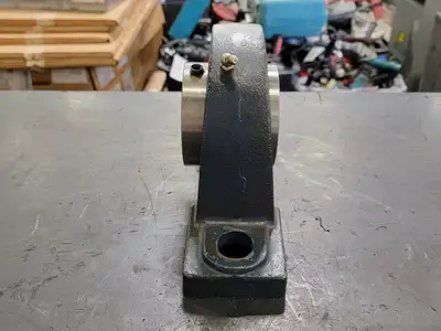 Pillow Block Bearing 2.95" Bore, P215