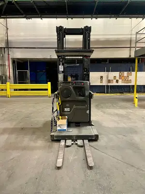 Used 2016 RAYMOND 550-OPC30TT Order Pickers Texas US | TB Forklifts #1274897