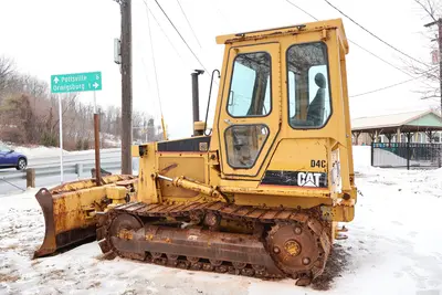 Used 1989 CATERPILLAR D4C Bulldozers Pennsylvania US | Proxy Equipment #1377697