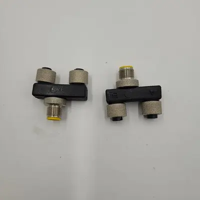 USED BANNER BANNER 4 PRONG SPLITTER