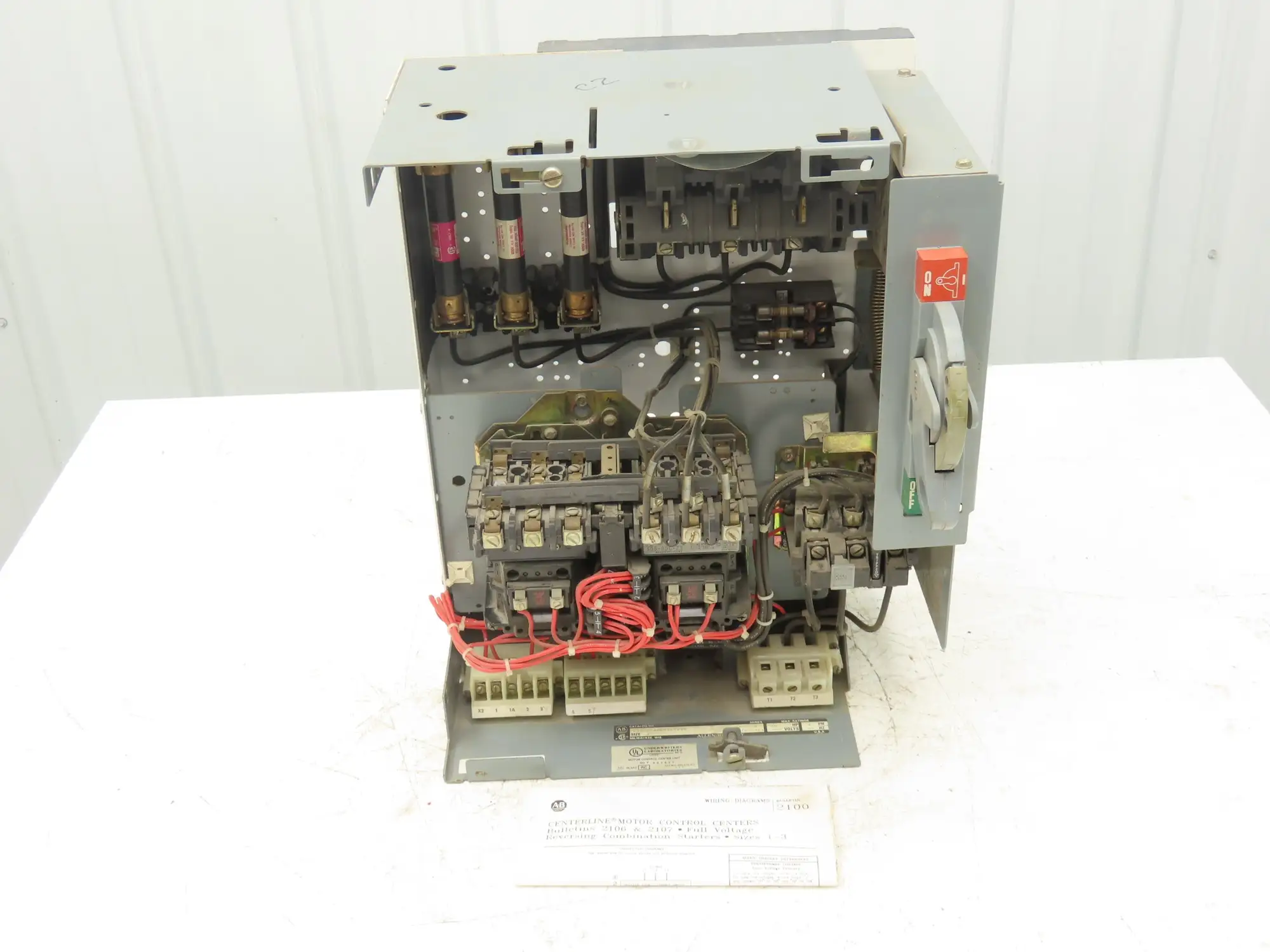 Allen Bradley 2106B Reversing Combination Motor Starter NEMA 1 MCC 10Hp 460V 20"