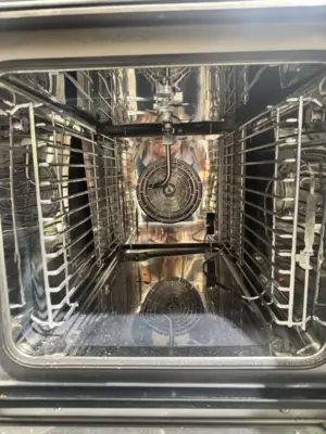 105-0077 2020 Convotherm Mini 6.10 Boilerless Steam, Combi-steam Oven