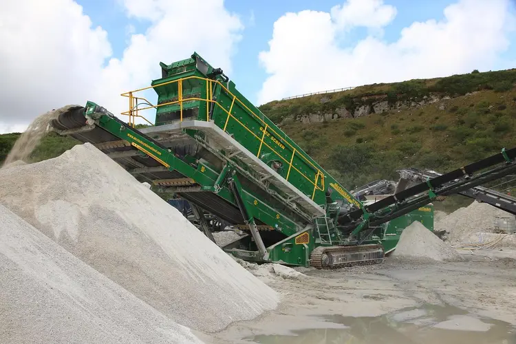 New | in-Stock POWERSCREEN 320 Vibratory Screens Indiana US | Franklin Rock & Recycle LLC #1354533