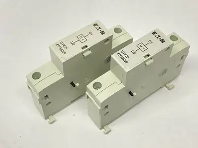 USED EATON U-PKZ0(480V60HZ) UNDERVOLTAGE RELEASE XTPAXUVR480V60H 073147 LOT