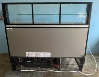 75-0485 Turbo Air 63 Inch Open Air Display Case w Top Dry Display