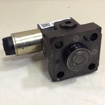 USED VICKERS CVCS25W13S210S32A10