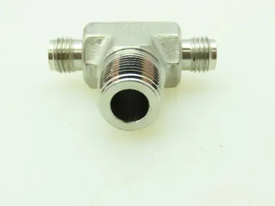 Hy-Lok 316 Male Branch Tee Compression Fitting 1/4" Tube x 3/8" MNPT  LOT OF 4