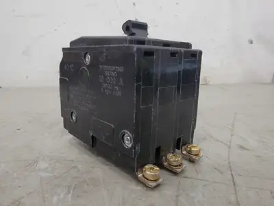 USED SQUARE D QOB325