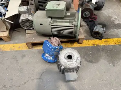 Used _UNKNOWN_ _UNKNOWN_ Misc Industrial Equipment FR | Apex Auctions #1552382