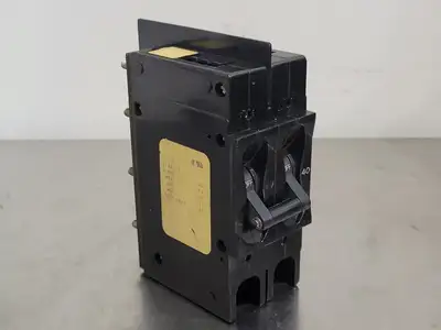 40 Amp, 2 Pole, 125 volts Circuit Breaker