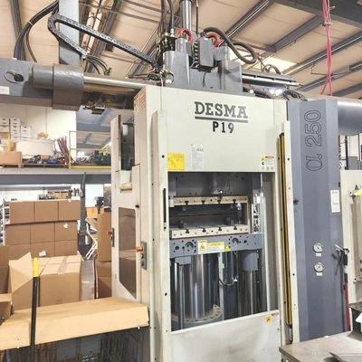 300 Ton/3300 cc Desma Alpha 250 Injection Press, Item # 1980