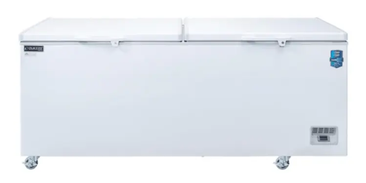 New | in-Stock Dukers New Dukers BD/BG-760 Commercial Chest Freezer Freezers Illinois US | Falcon Restaurant Supply #1376057