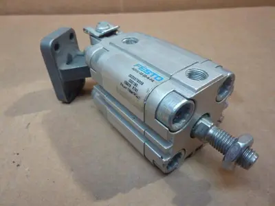USED FESTO ADVU-32-20-A-PA