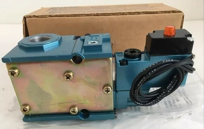 NEW MAC VALVE 56C-13-617AA