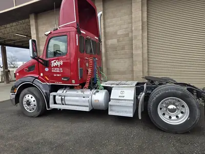 Used 2017 PETERBILT 579 Tractors & Trailers California US | Ben Kaplan Equipment #1181323
