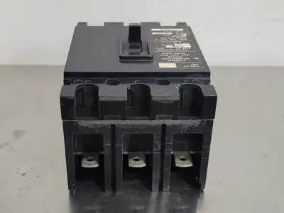 USED CUTLER-HAMMER EC3030