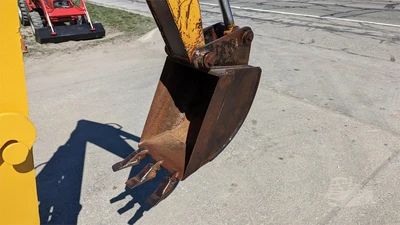USED 2004 VERMEER RT450