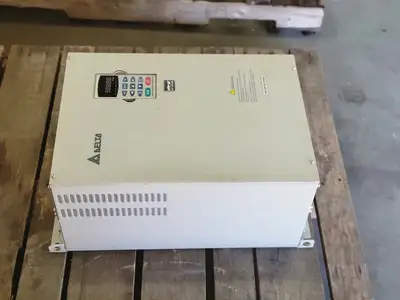 USED DELTA ELECTRONICS INC VFD300V43A-2