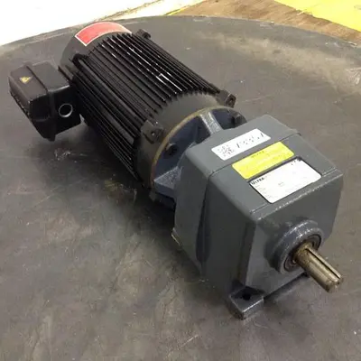 USED POWERTEC 04VCBN2A8.0AB