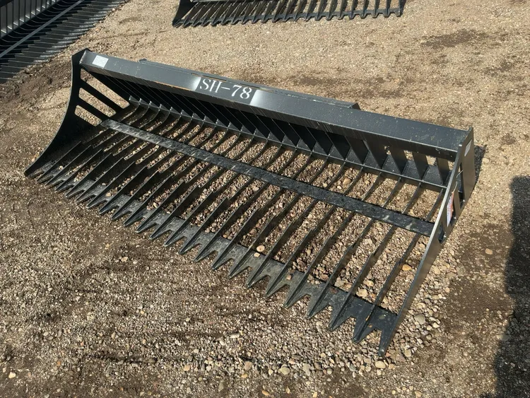 Used _UNKNOWN_ _UNKNOWN_ Rock Buckets Michigan US | Miedema Asset Management Group #1397323