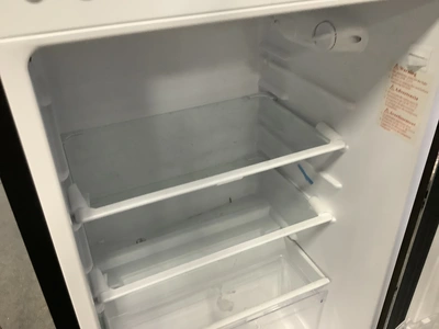 Used _UNKNOWN_ _UNKNOWN_ Refrigerators Michigan US | Miedema Asset Management Group #1324131