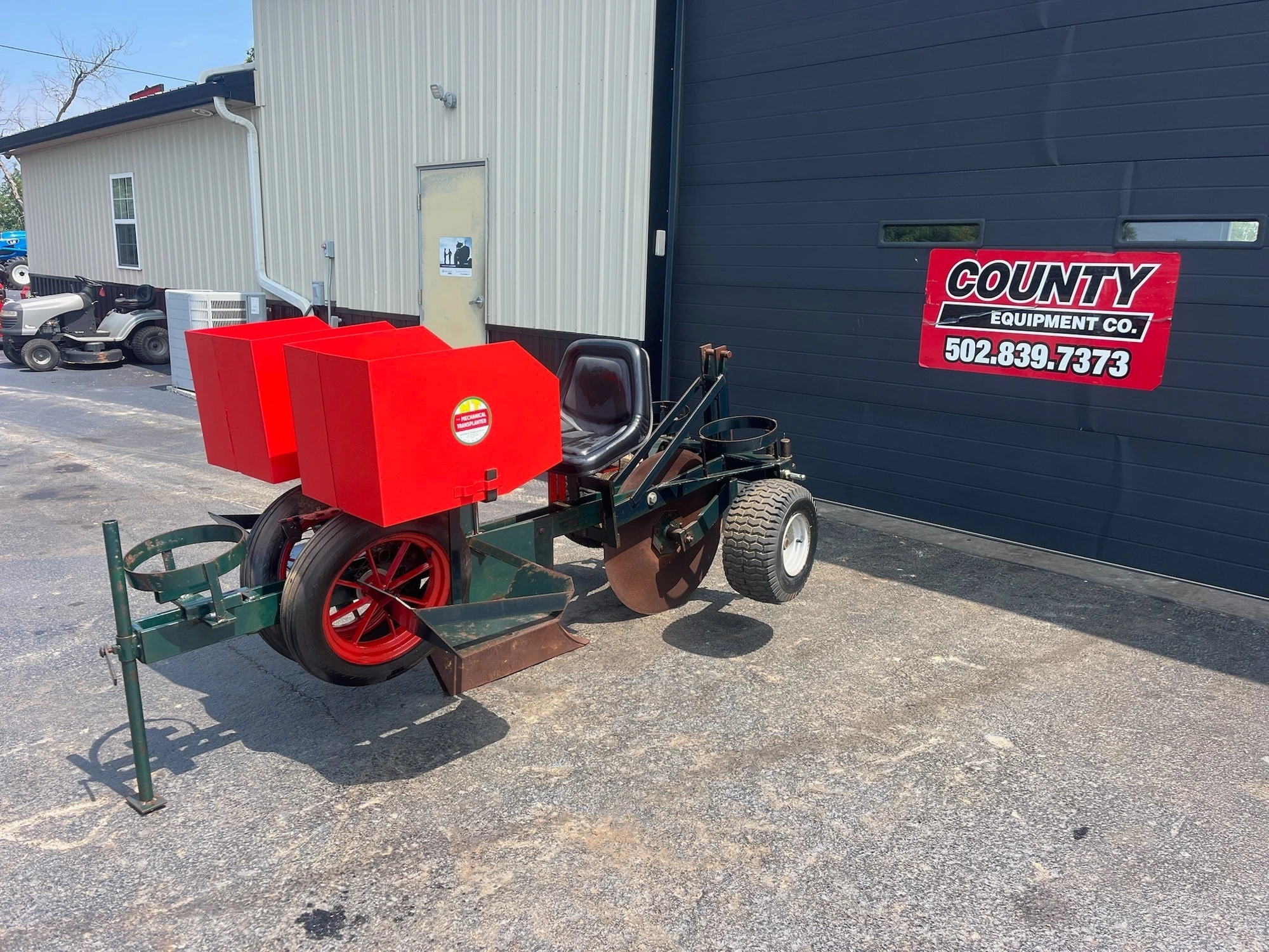 Used Mechanical Transplanter CT-8 Planters Kentucky US | County Equipment Company LLC #1357078