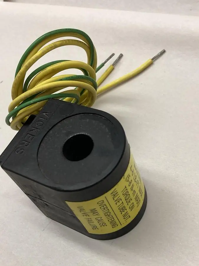 New | in-Stock VICKERS 30556 Solenoid Regulators Ohio US | Surplus Asset Holdings #1239111