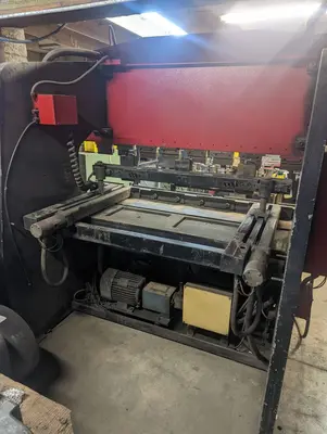 USED 1982 AMADA RG-80