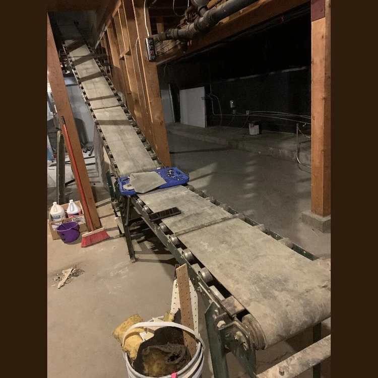 Used MATHEWS _UNKNOWN_ Conveyors | Savona Equipment LTD #1166704