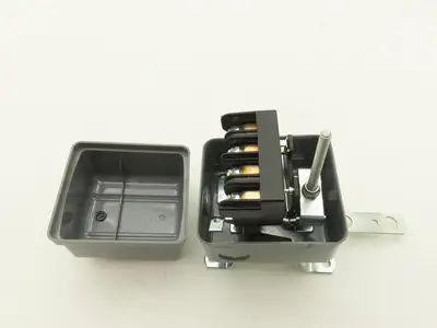 Telemecanique 9036GG2H Float Switch w/ Arm 5 HP 115-575 VAC 1 Or 3 Ph Series C
